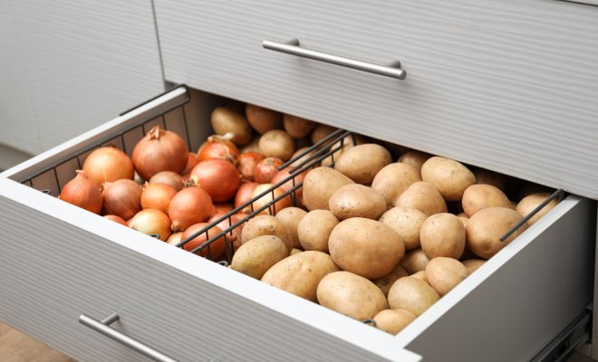 как правильно хранить картошку в квартире